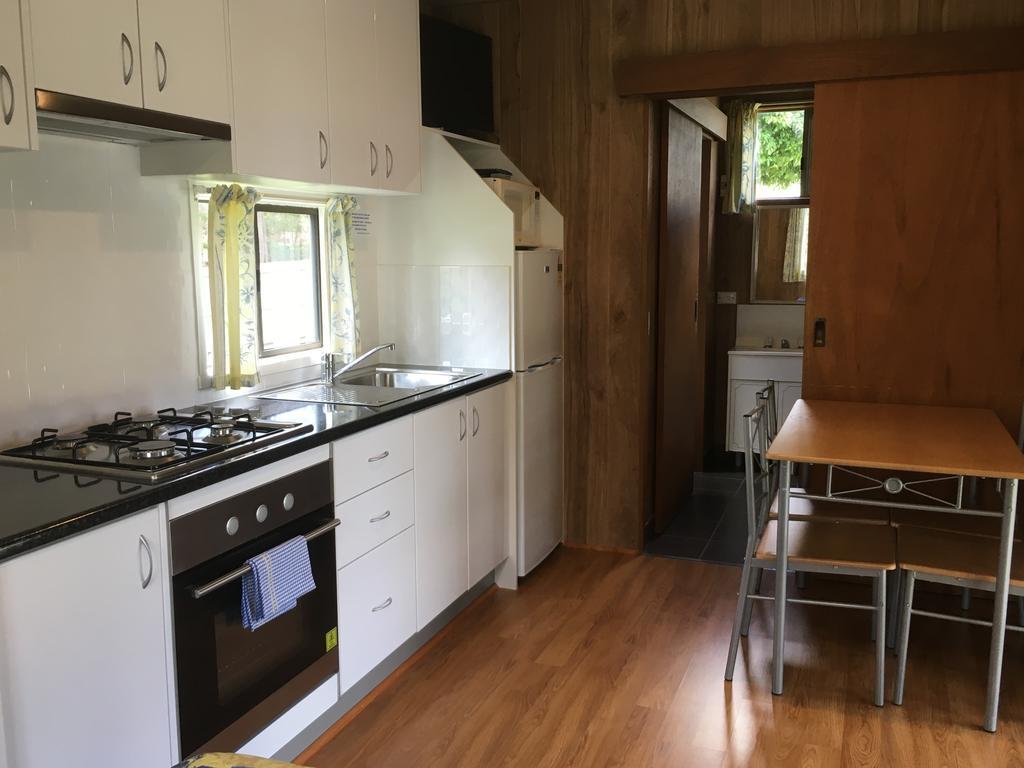 A'Wangralea Caravan Park Маллакута Экстерьер фото